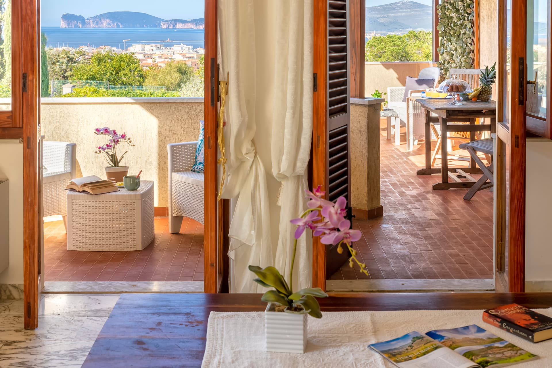 La veranda vista mare di Villa Contessa